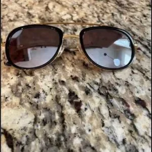 KREWE | Accessories | Krewe Sunglasses Brand New Comes With  display picture 2